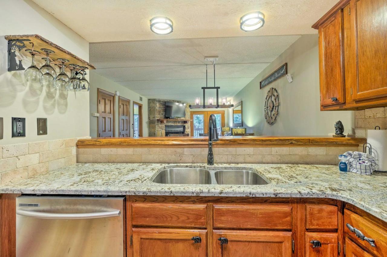 Chalet Village Upper Alpine Condo With Pool Access! Gatlinburg Buitenkant foto